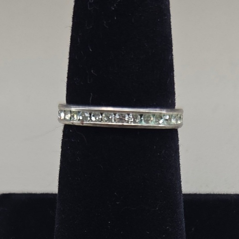 Silver Tone Crystal Eternity Band Ring Channel Set Stacking Ring Size 7 0370